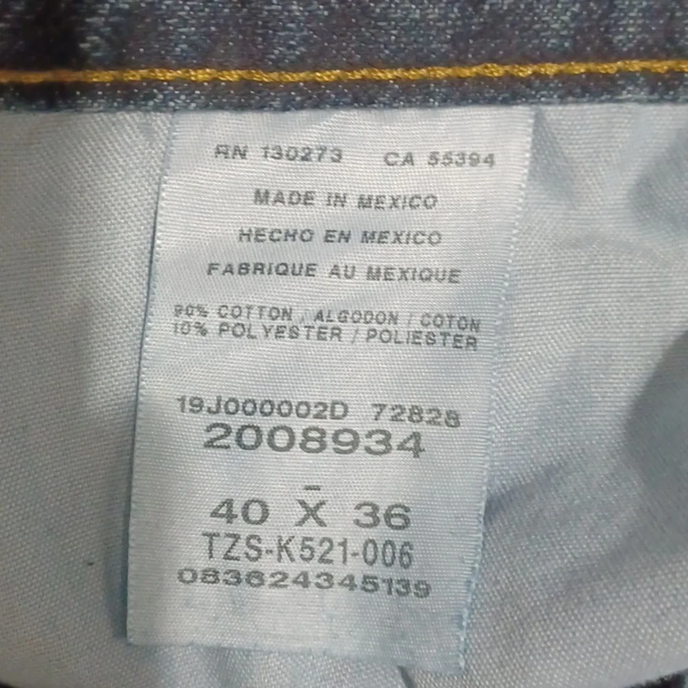 Size 40 x 36 mens blue jeans 